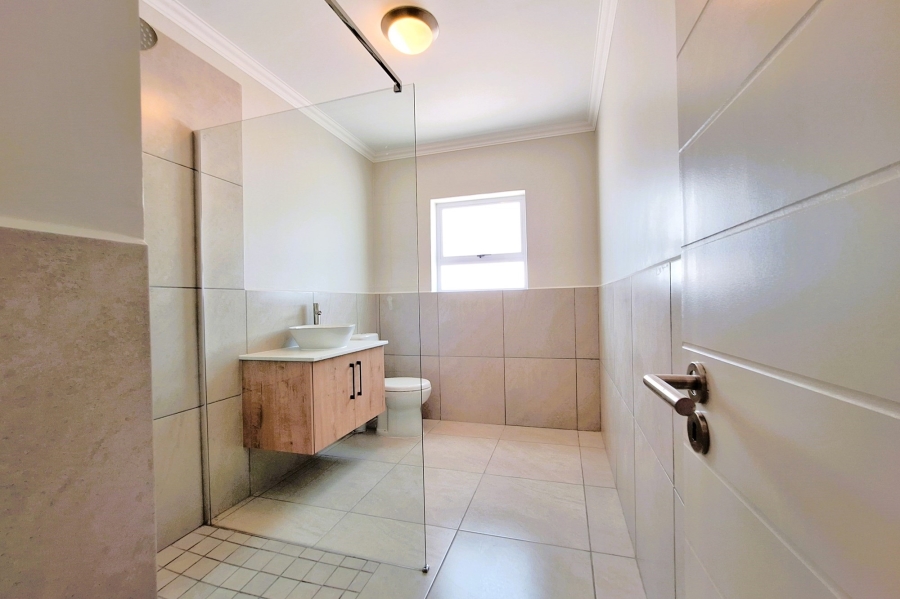 3 Bedroom Property for Sale in Shelley Point Western Cape